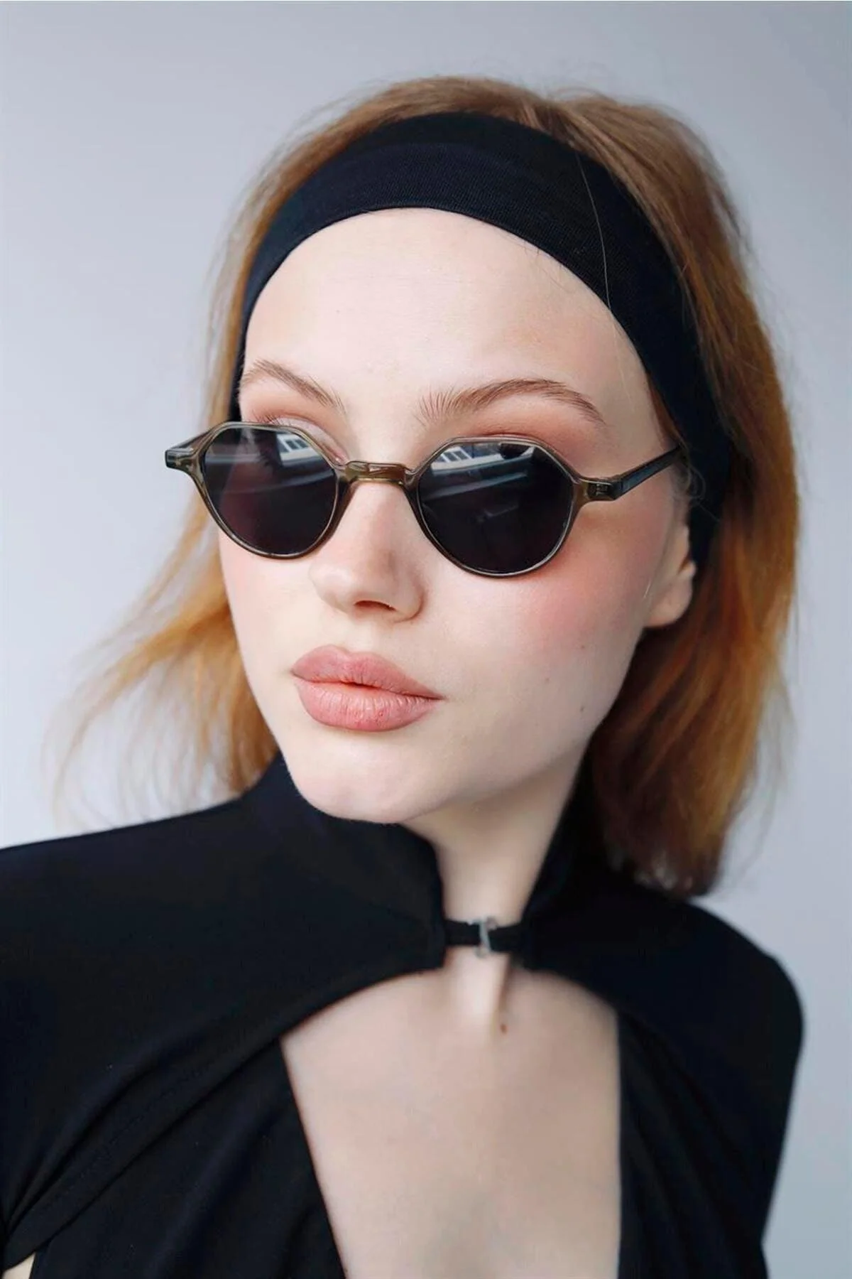 Black sunglasses with Grilamid frame and CR39 lenses