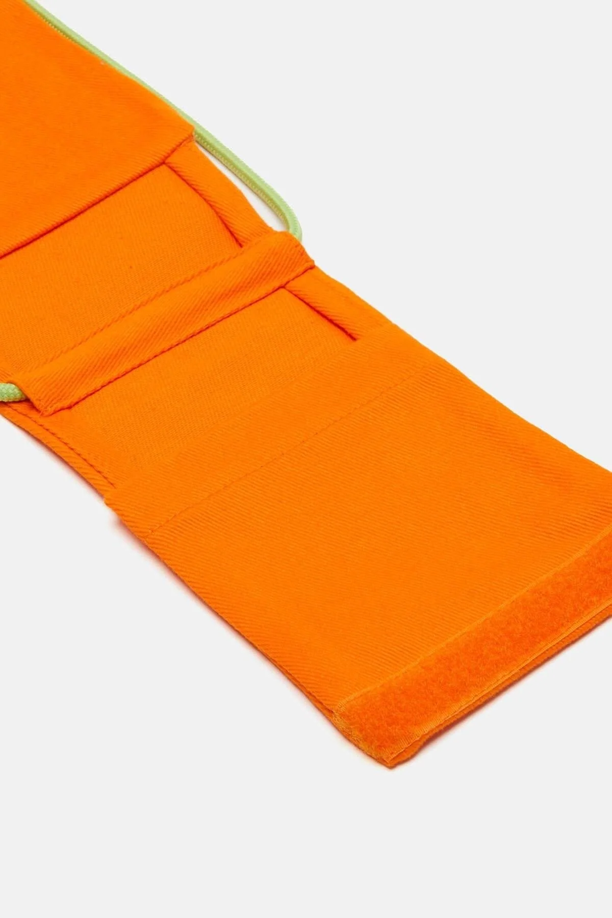 Organic cotton phone bag with zipper and inner pocket