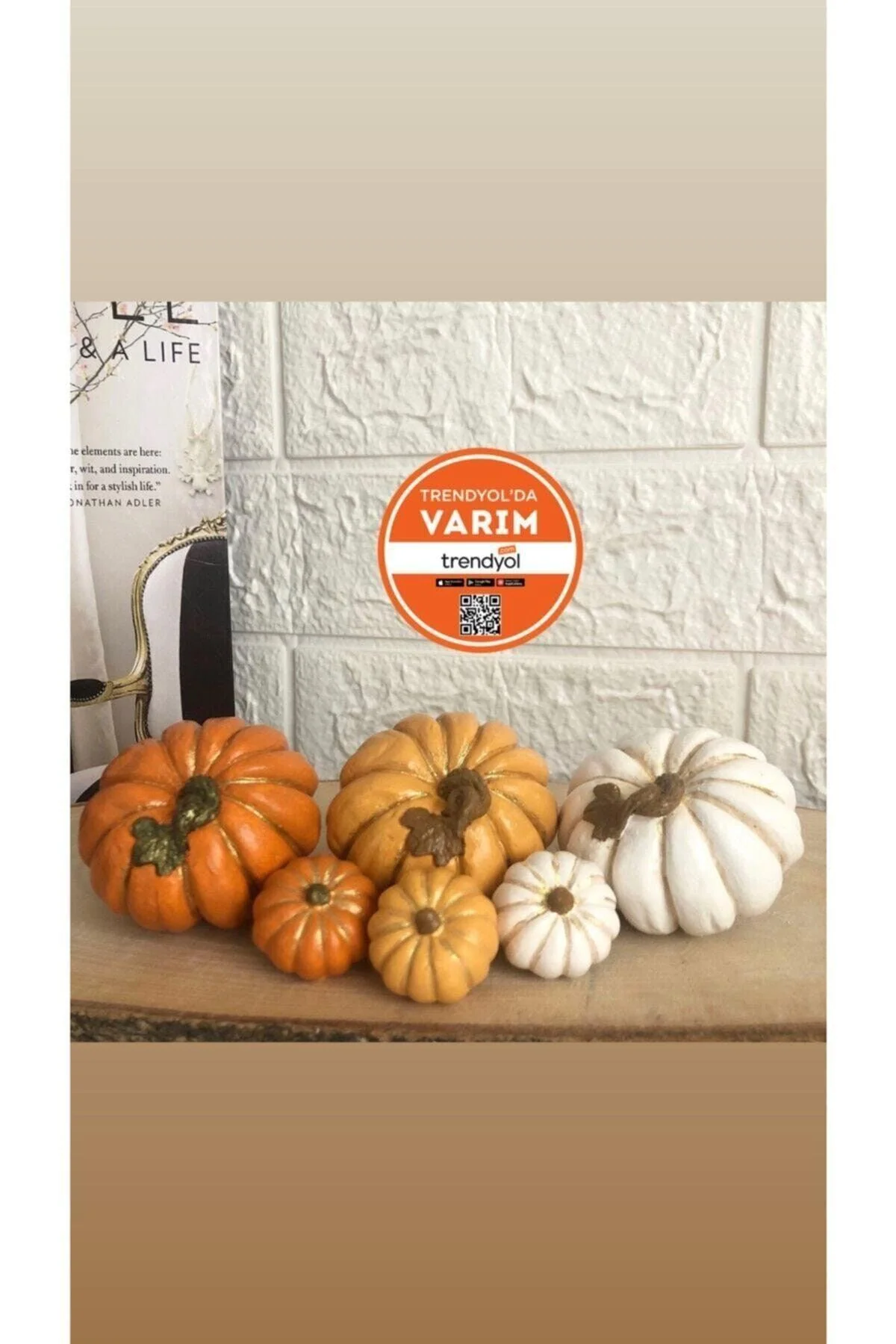 Set of 6 decorative ceramic pumpkins, medium and small sizes