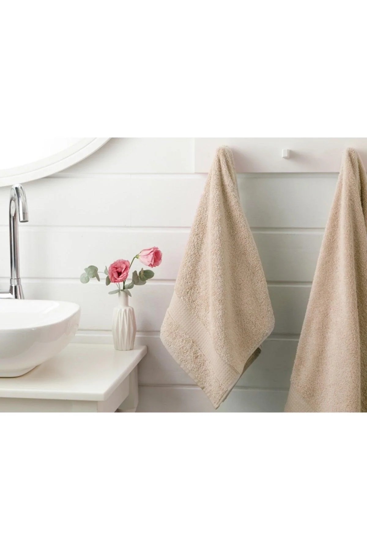 Light Brown Cotton Bath Towel 50 x 90 cm