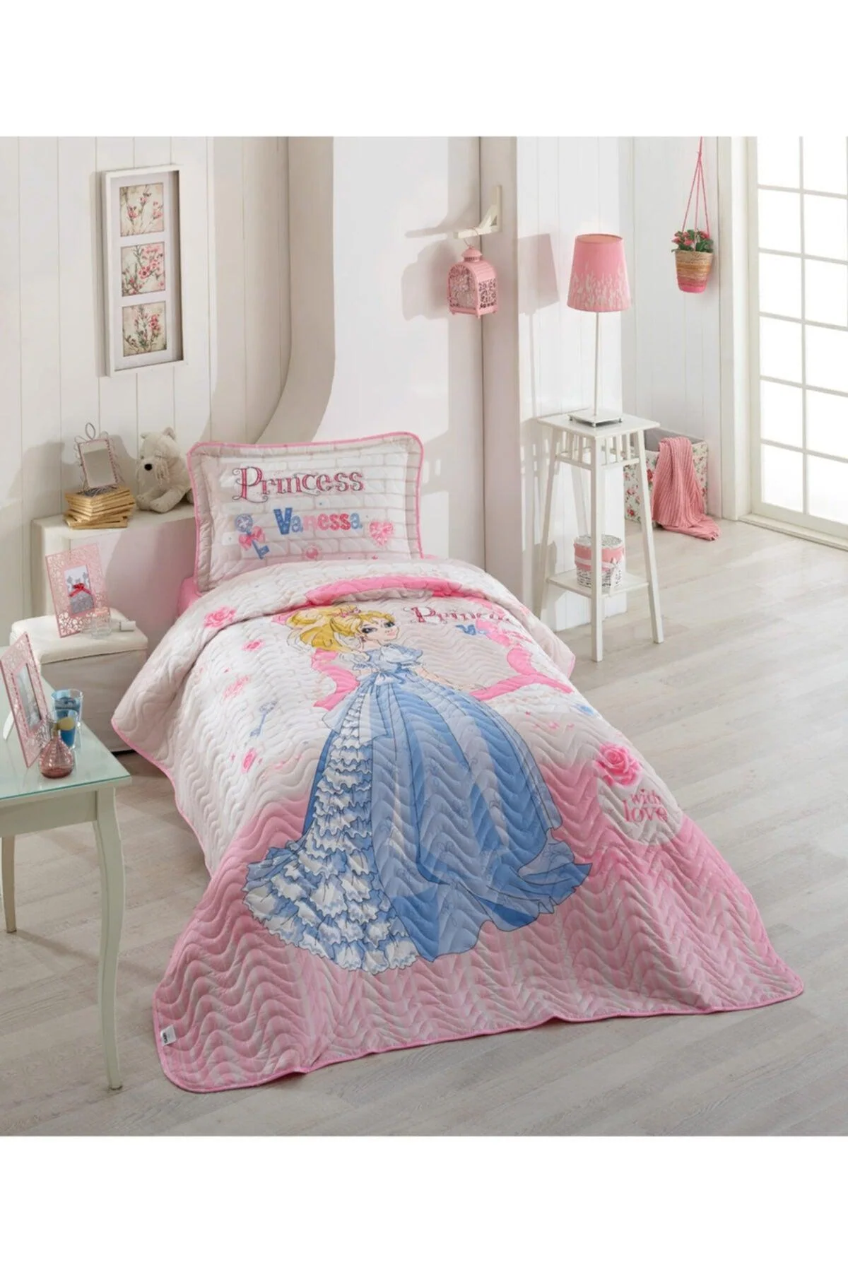 Elegant Vanessa design single bed cover set with duvet cover and pillowcases