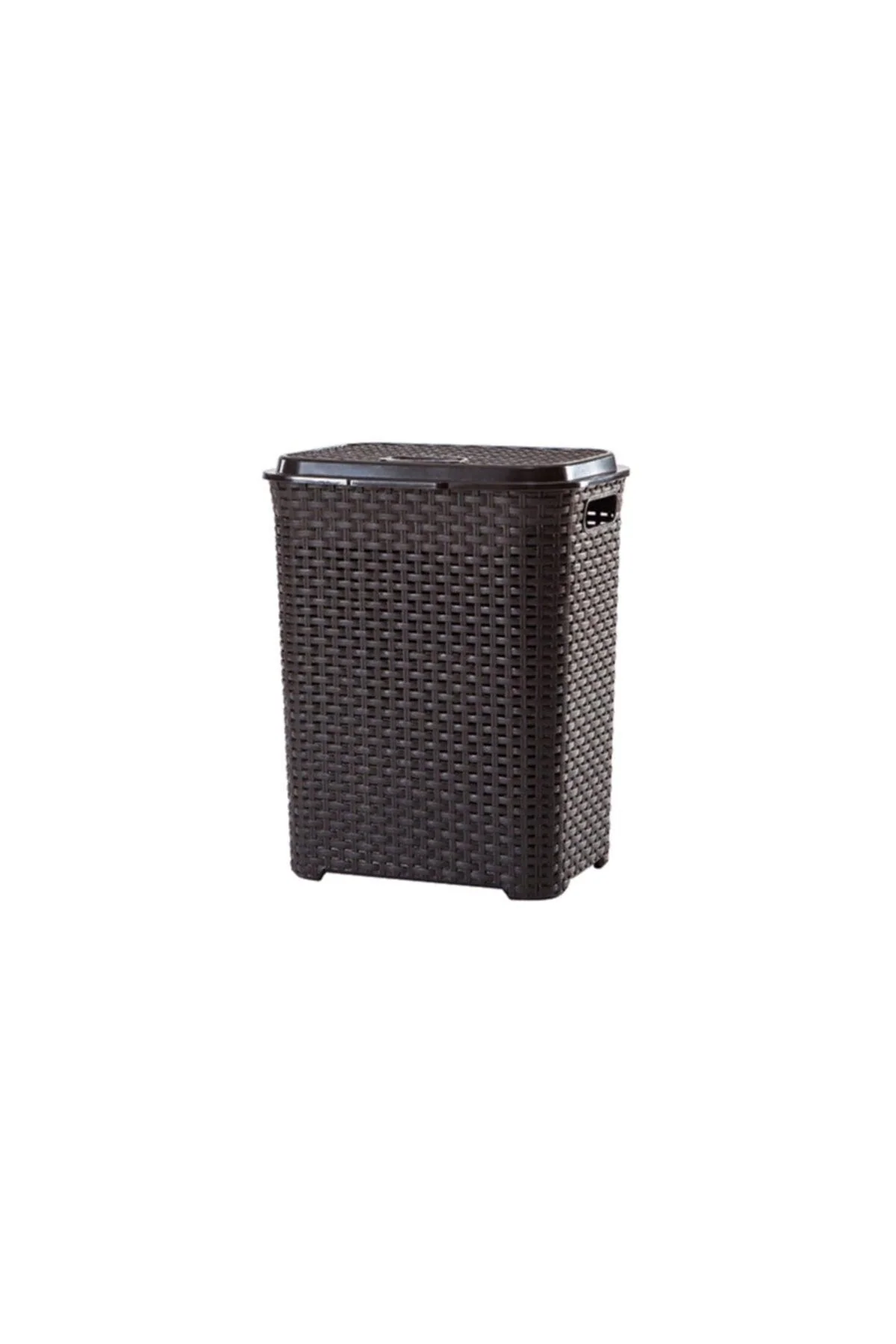 Brown rattan laundry basket with 45-liter capacity
