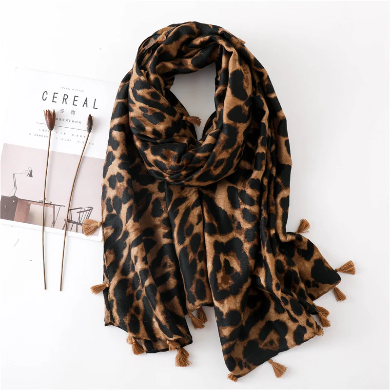 Retro Leopard Print Scarf Dual-use Shawl