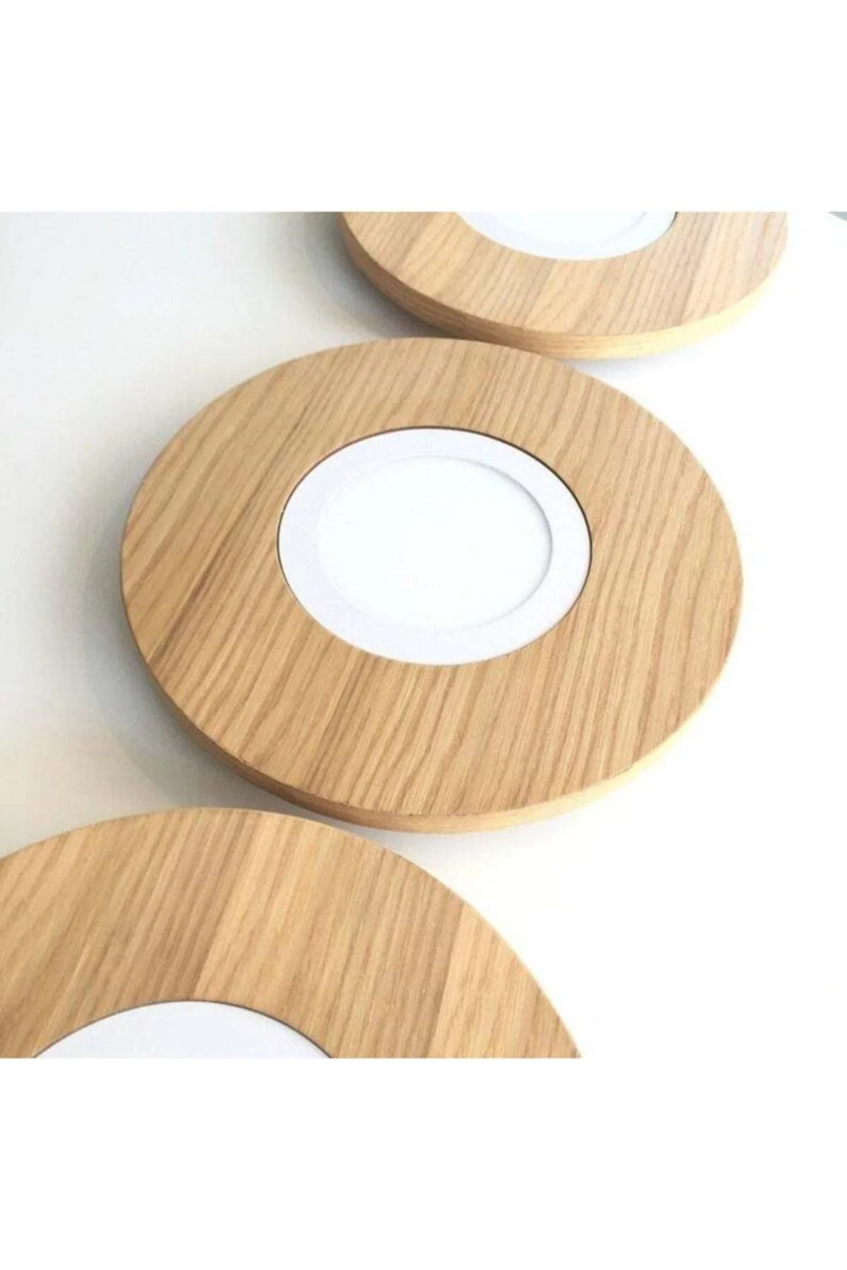Round LED Ceiling Light - 12W, 33 cm Diameter, Natural Oak Veneer
