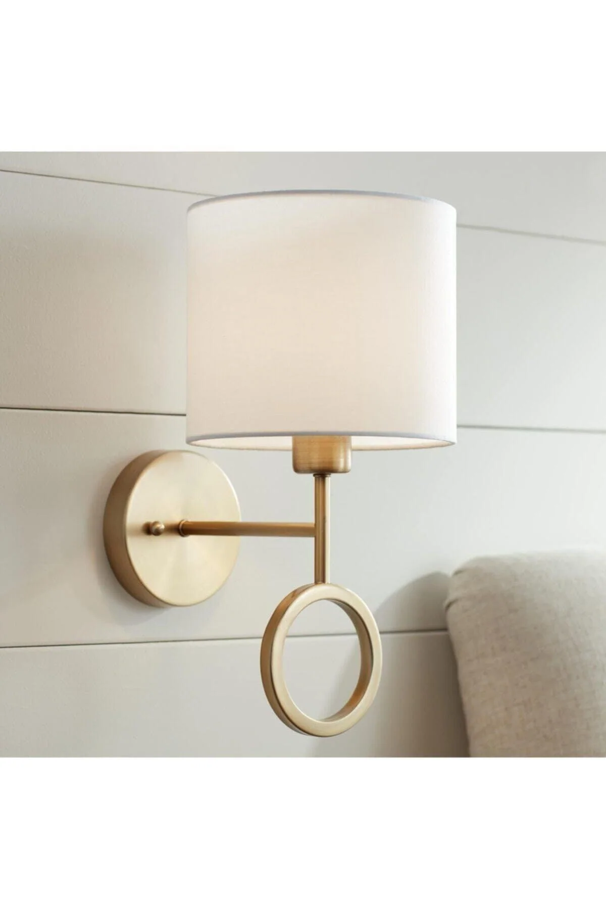 Gold Aged Brass Wall Sconce with Elegant Design