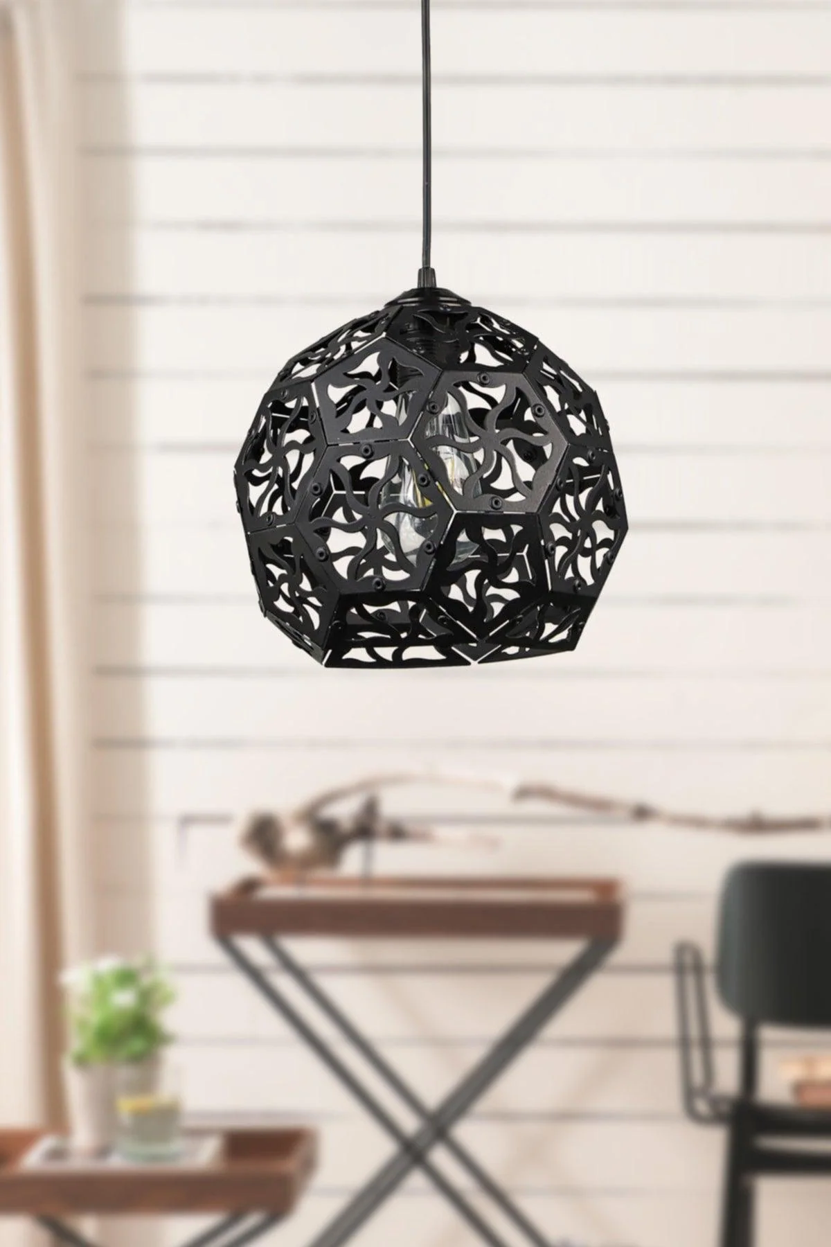 Black single chandelier 22 cm diameter metal body