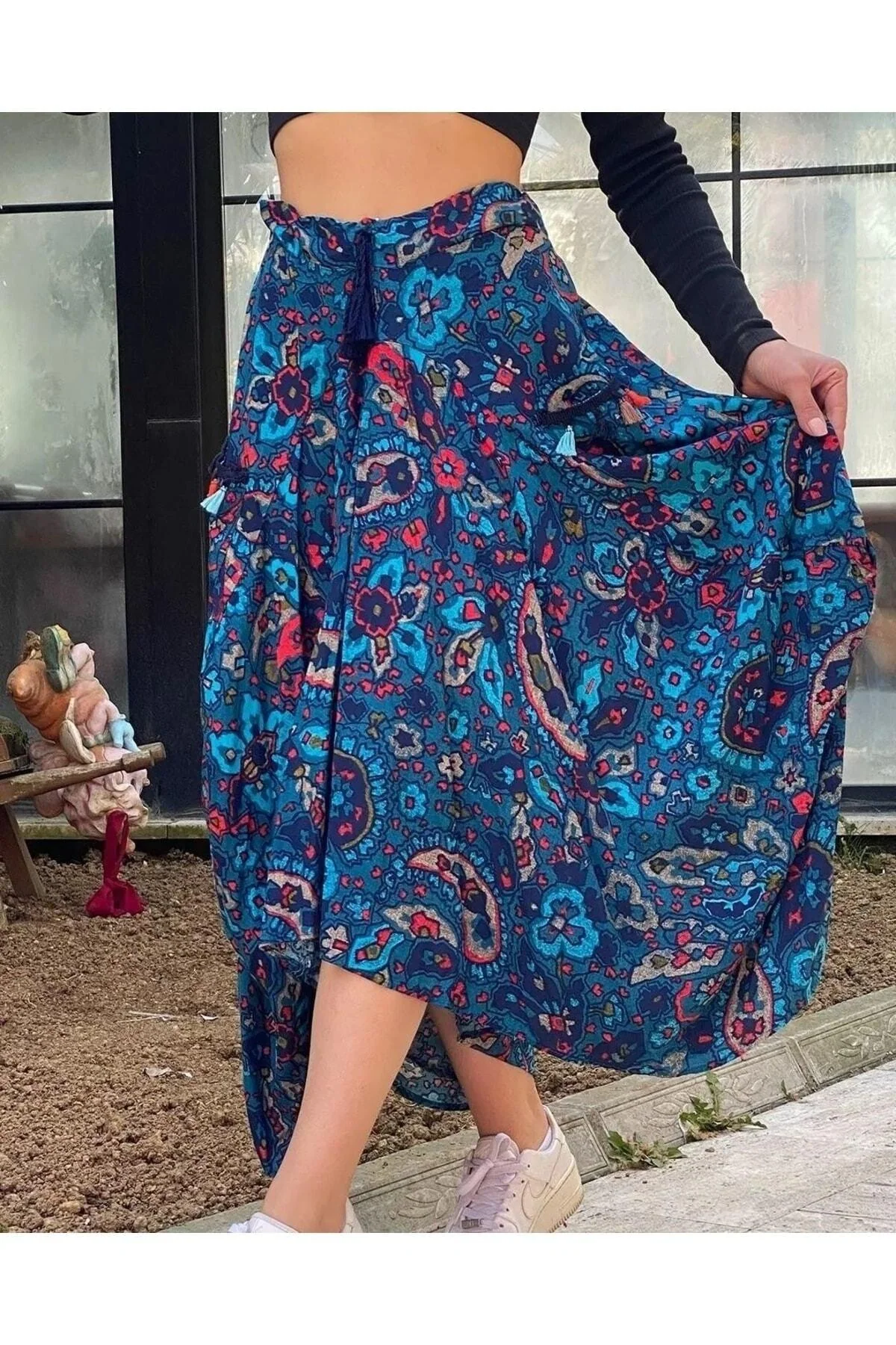 Blue bohemian patterned high waist skirt with adjustable waist