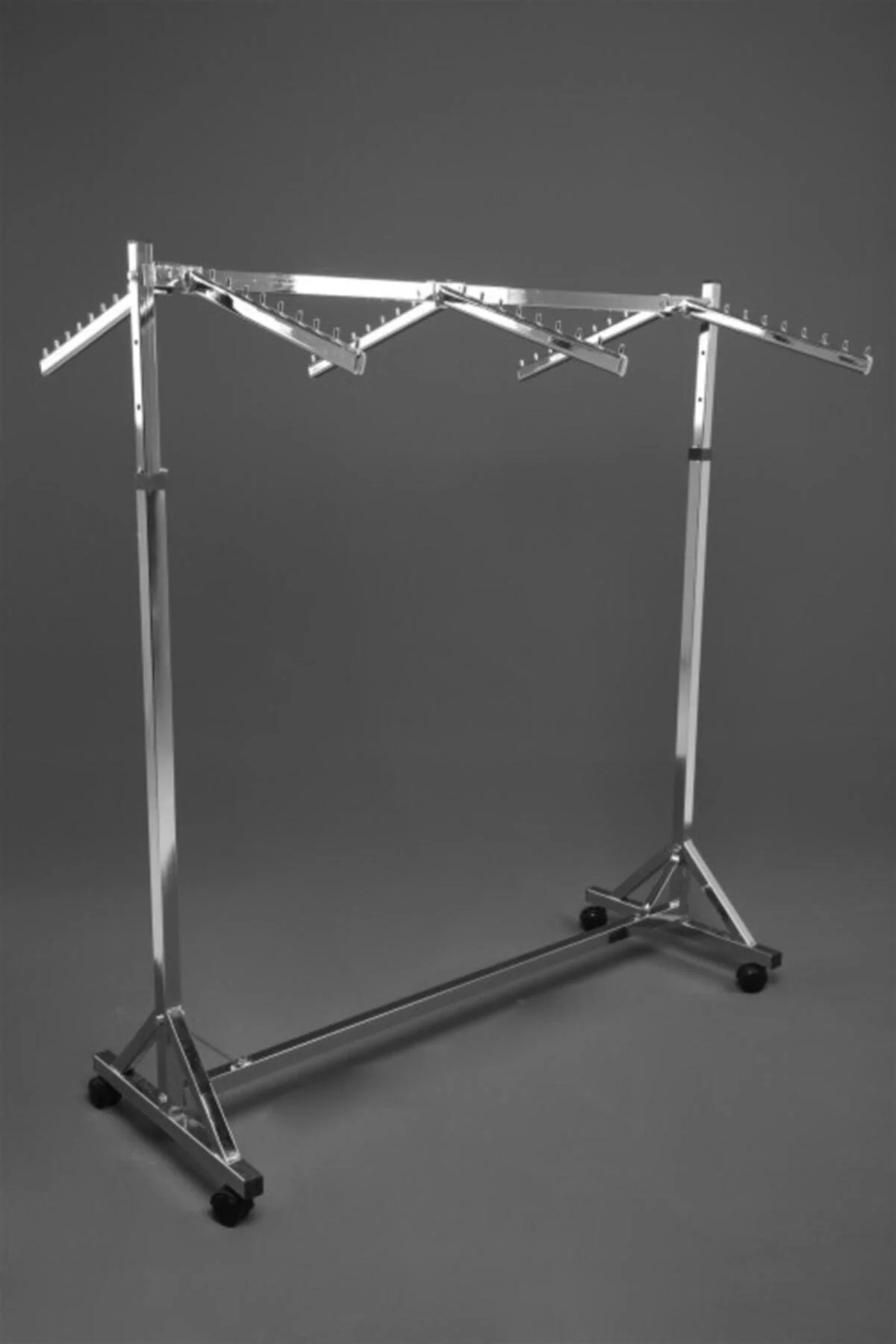 Adjustable chrome-plated clothing rack with wheels