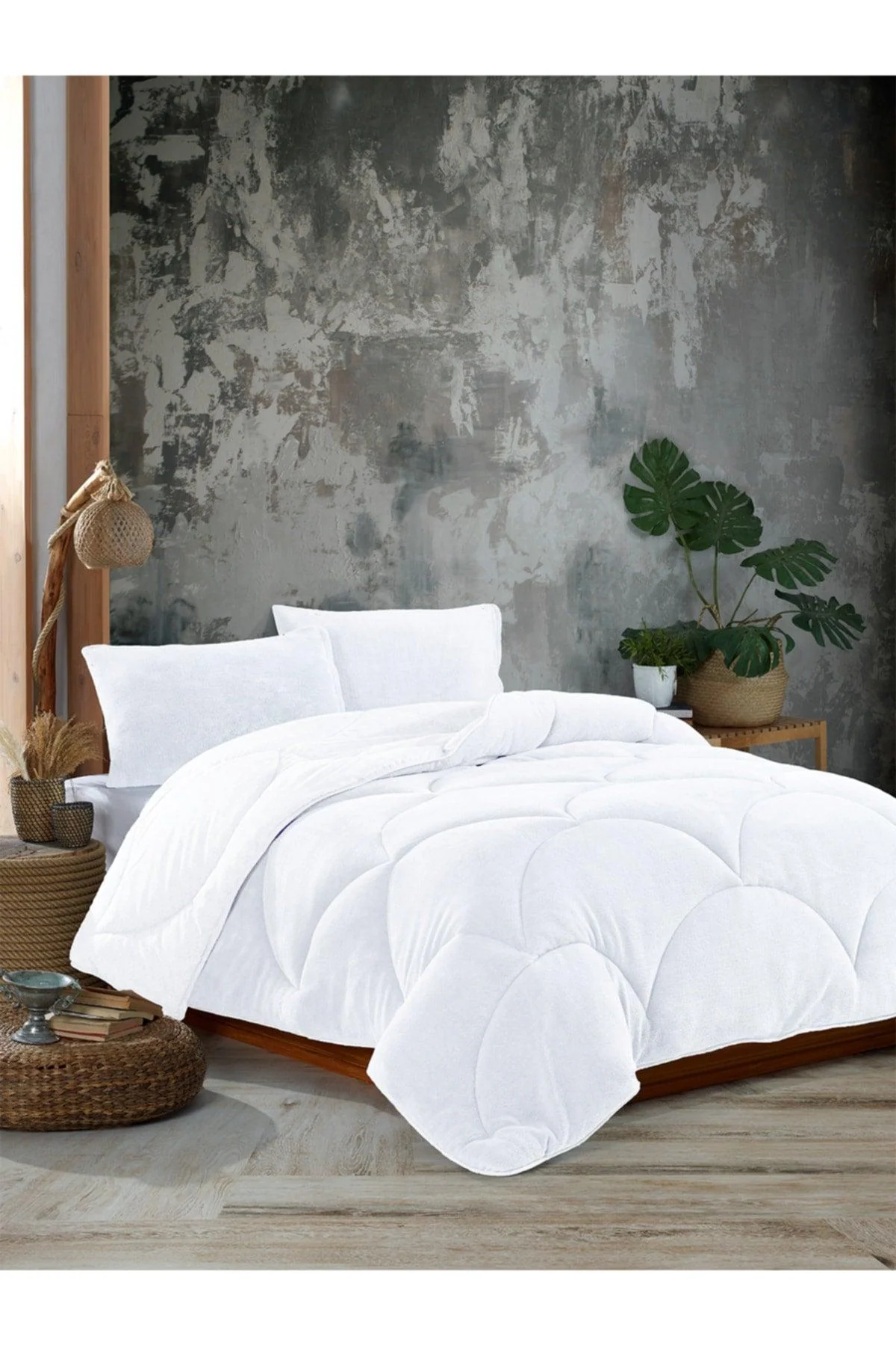 Single white quilt with breathable cotton blend and silicone fiber filling
