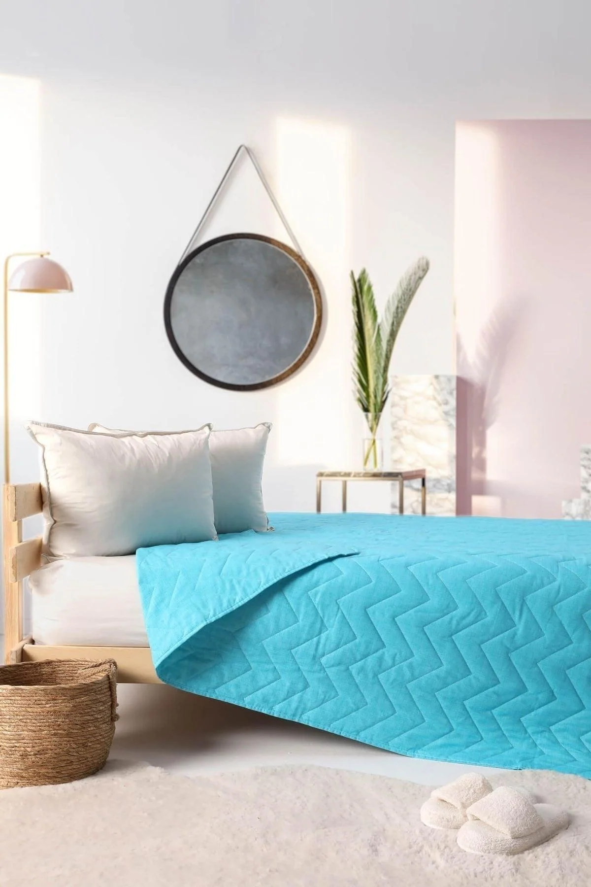 Turquoise Solid Color Quilted Double Bedspread – Premium Pique Fabric