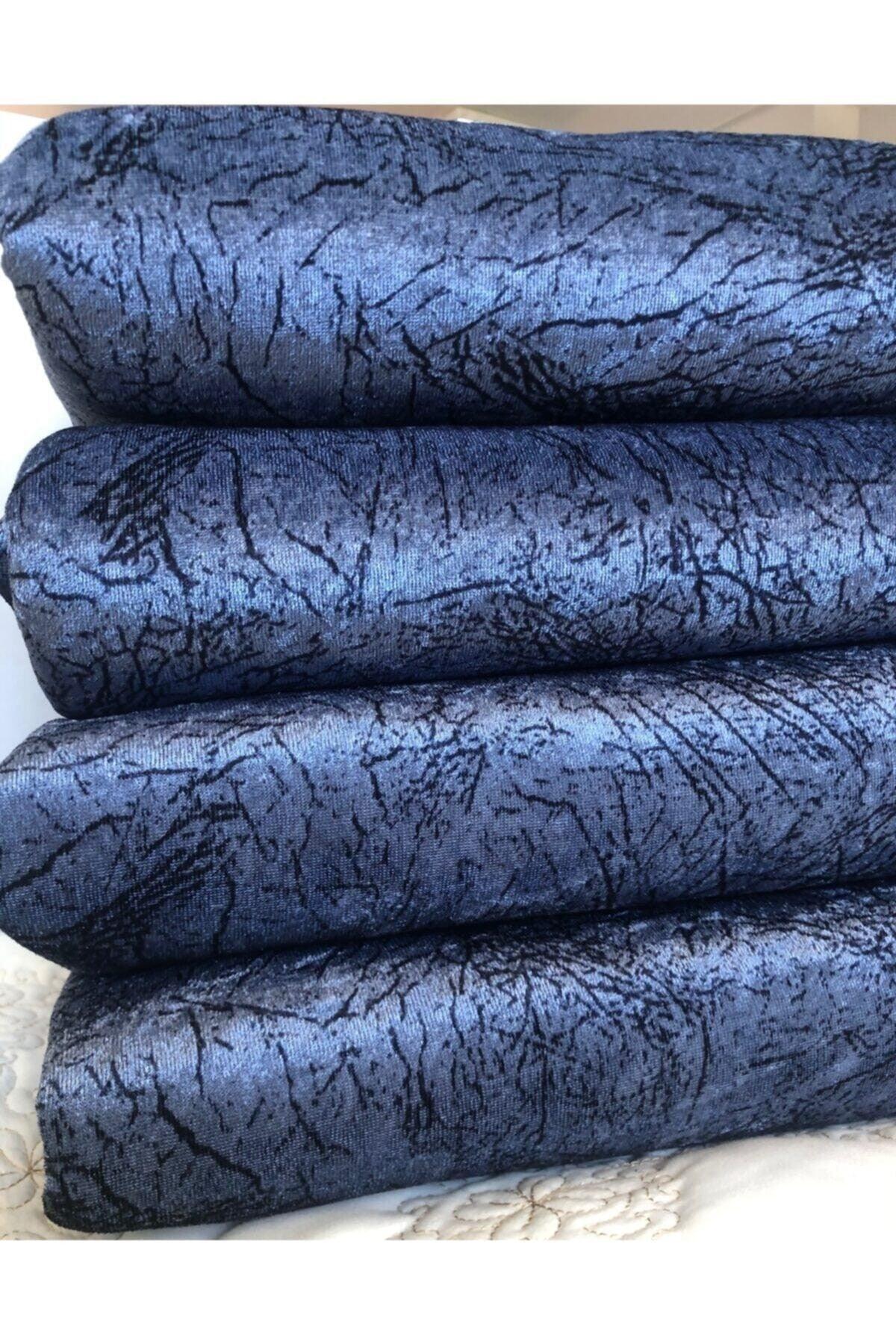 Sofa cover with decorative pattern, 175x215 cm