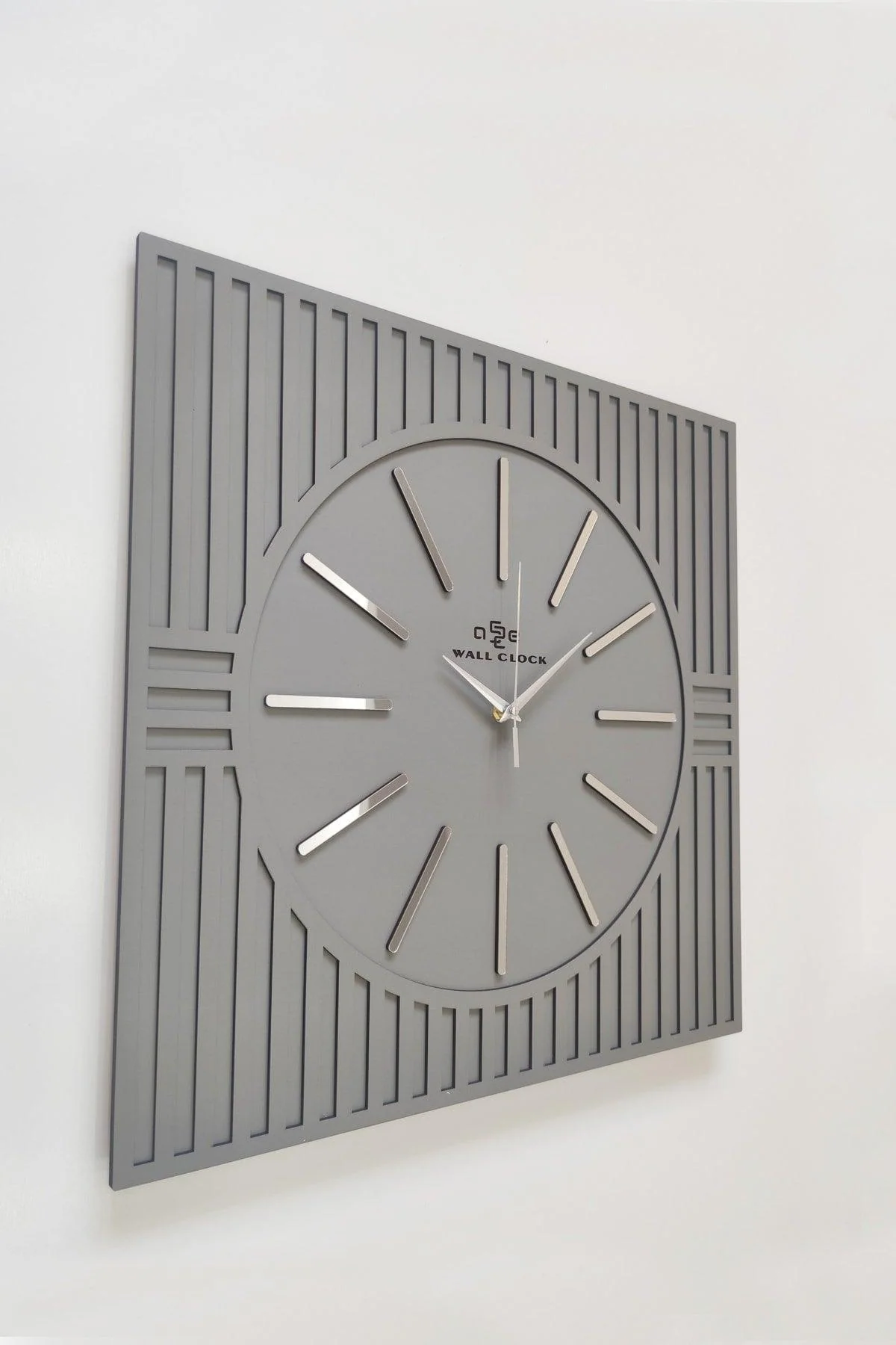 Anthracite and silver decorative wall clock in square design