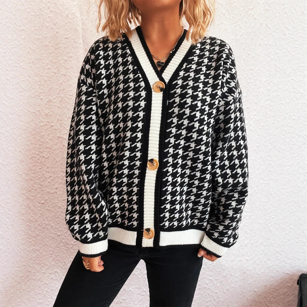 Stitching Plaid Knitted Women's Sweater
