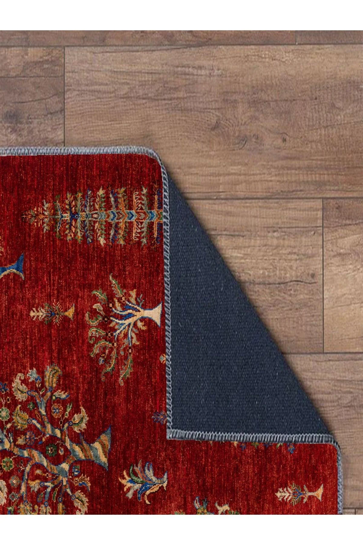 Red traditional pattern washable rug with cotton sole for pet owners