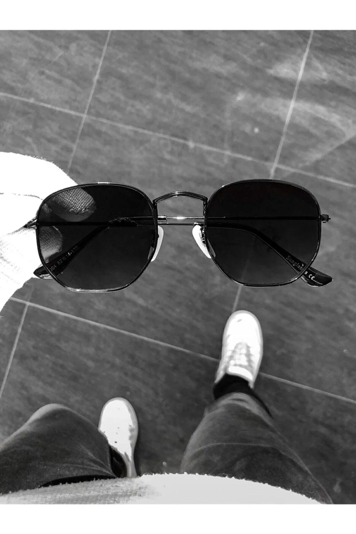Classic black unisex sunglasses with UV protection