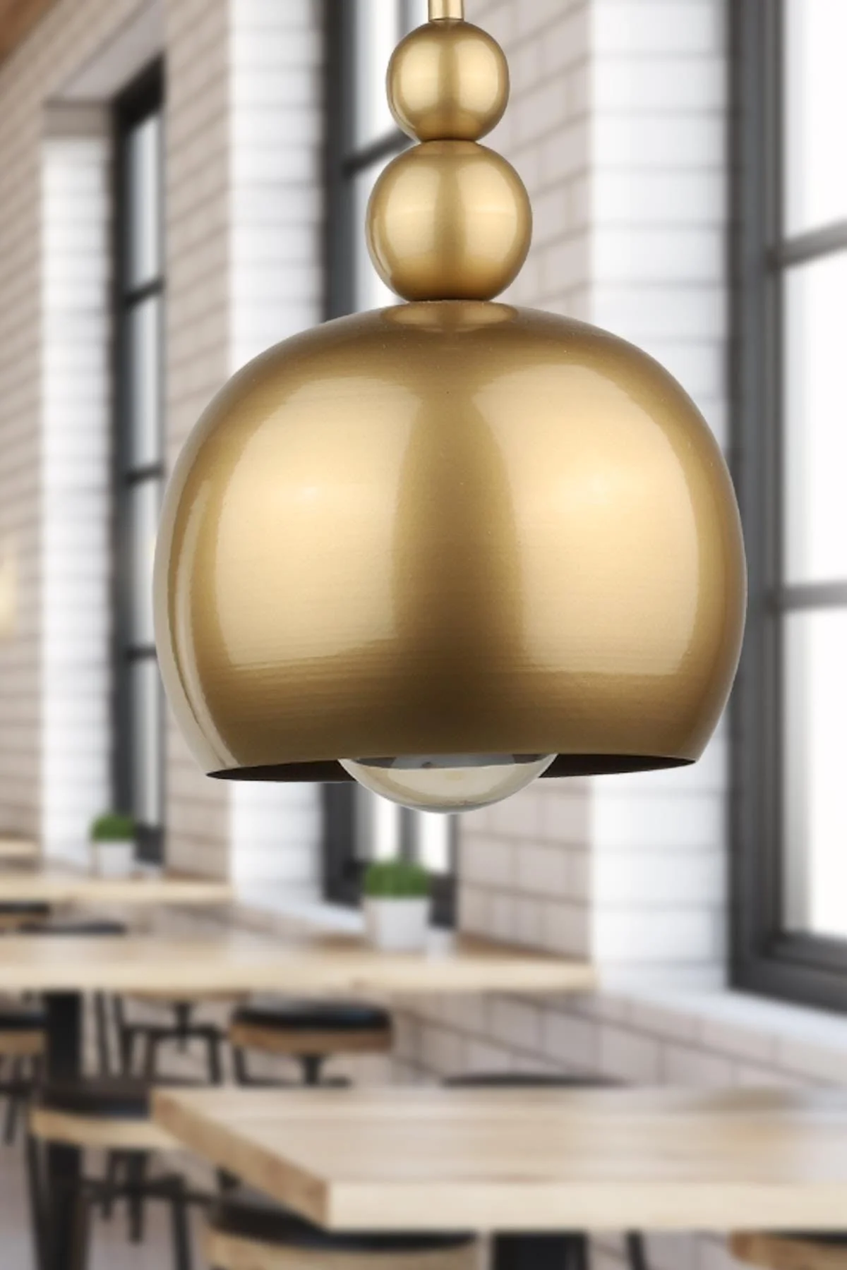 17 cm diameter metal chandelier with electrostatic paint, 70 cm length