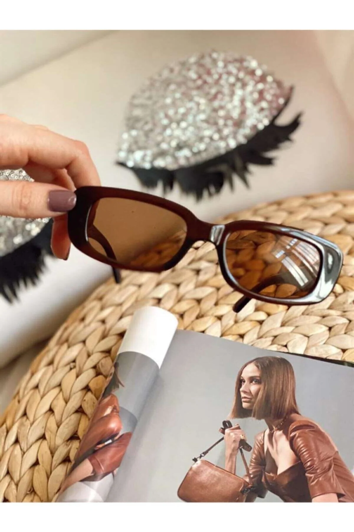 Vintage Style Brown Sunglasses with UV400 Protection - CE Certified