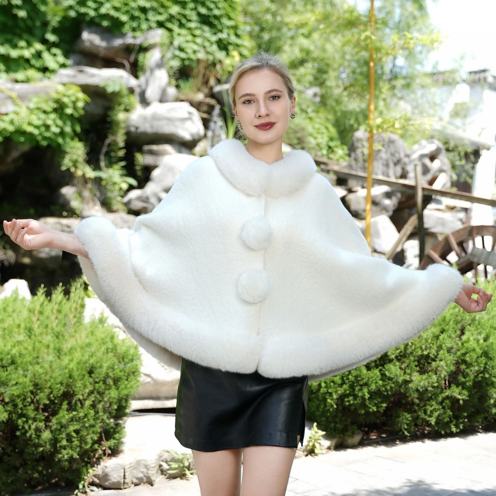 Warm Fur Cape