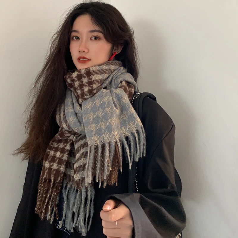 Warm Houndstooth Scarf