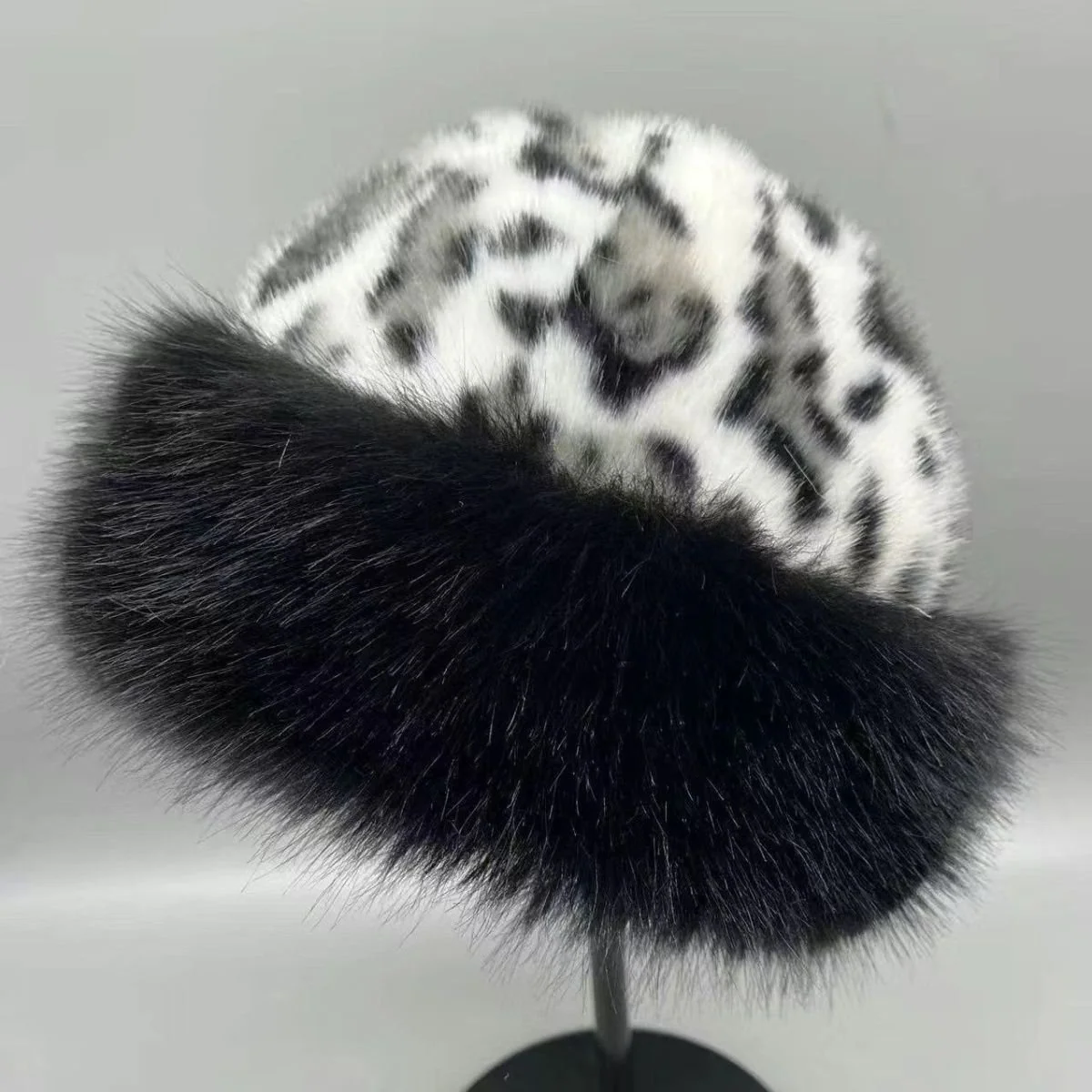 Warm Leopard Hat
