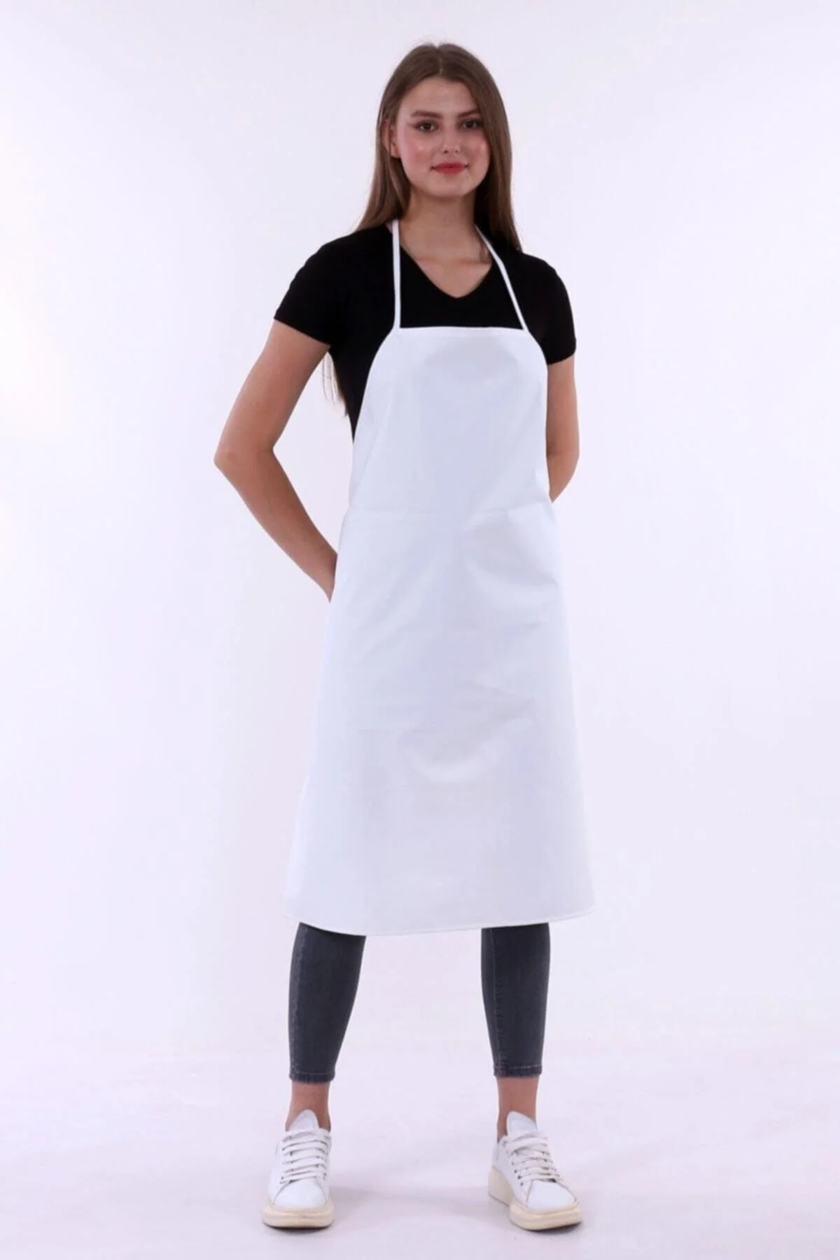 Heavy-duty waterproof and wrinkle-resistant kitchen apron with halter neck
