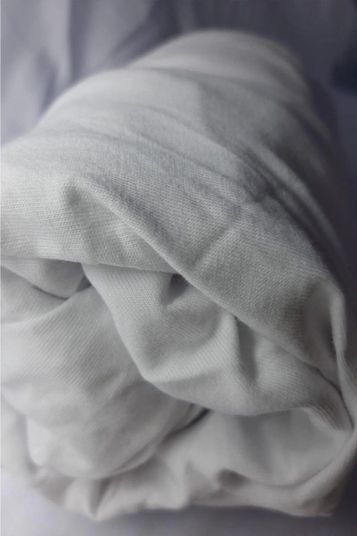 White Double Elastic Bed Sheet – 100% Cotton, Shrink‑Resistant