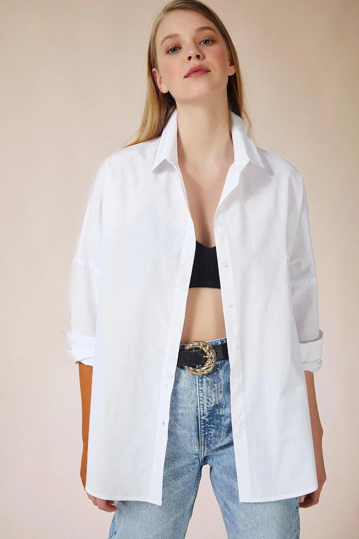 Women's white cotton t-shirt in relaxed fit