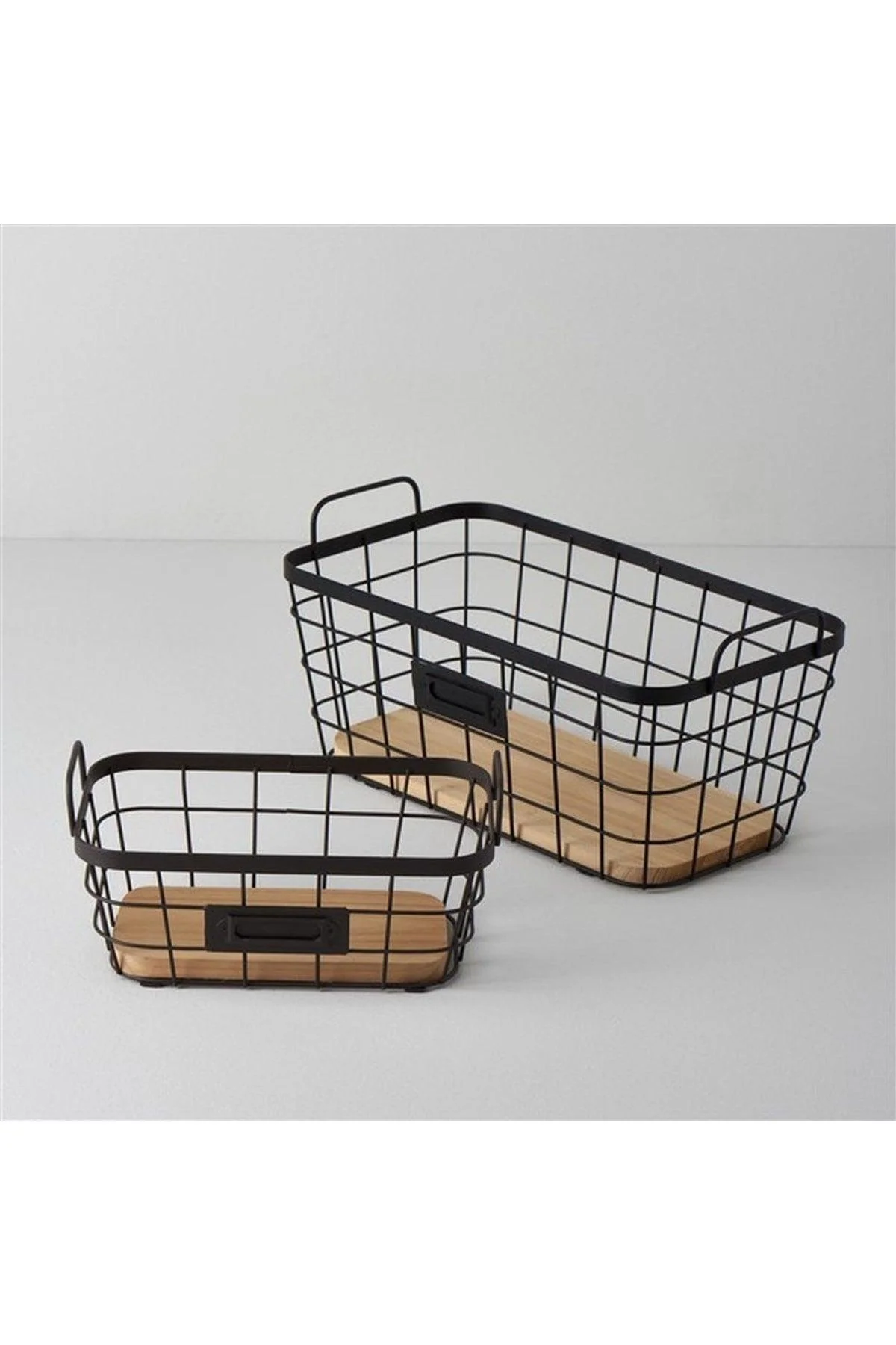 Black Metal Storage Basket, 30.5cm x 16.5cm x 14.5cm