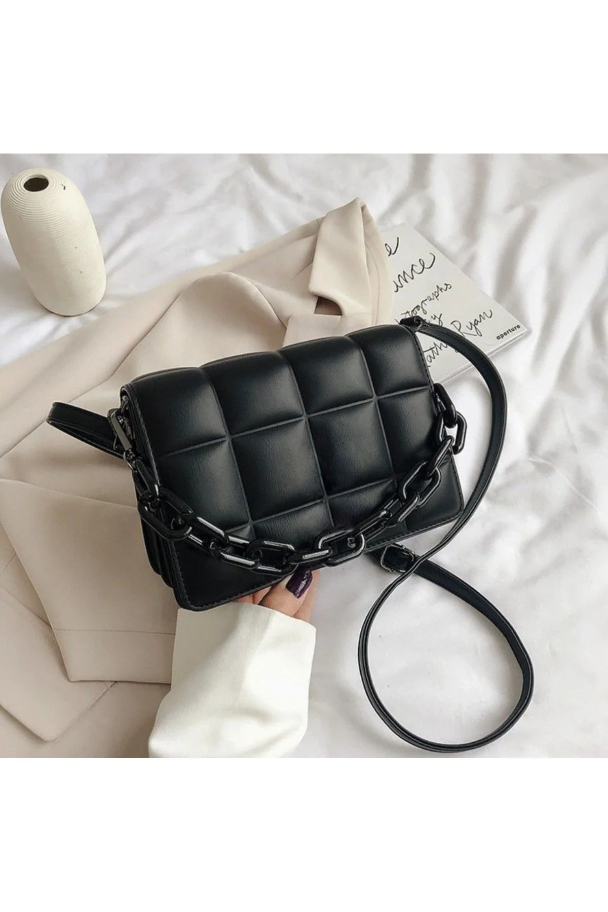 Square Leather Bag with Chain Strap and Magnetic Cover