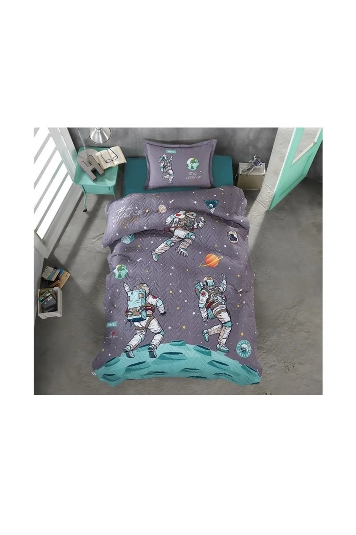 All-seasons single duvet cover set with quilted duvet cover and sheet