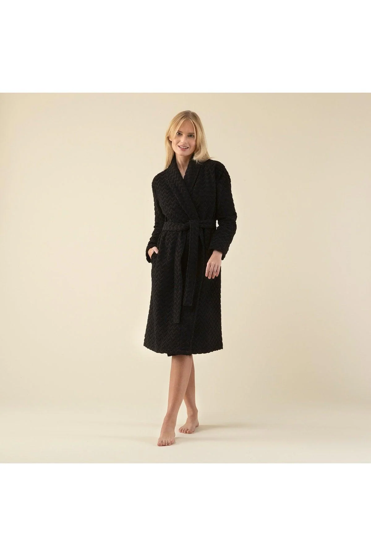 Women's black cotton bathrobe