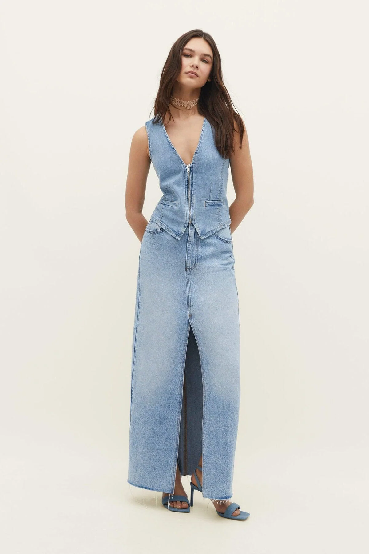 Women's Short Denim Vest with Front Zipper